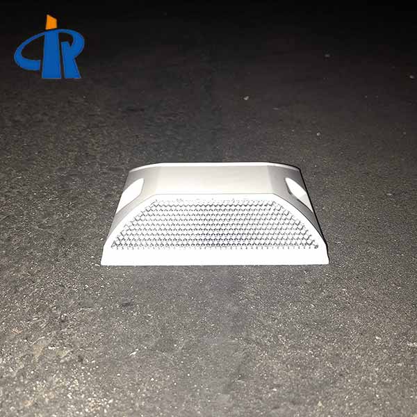 360 Degree good road stud reflectors For Tunnel